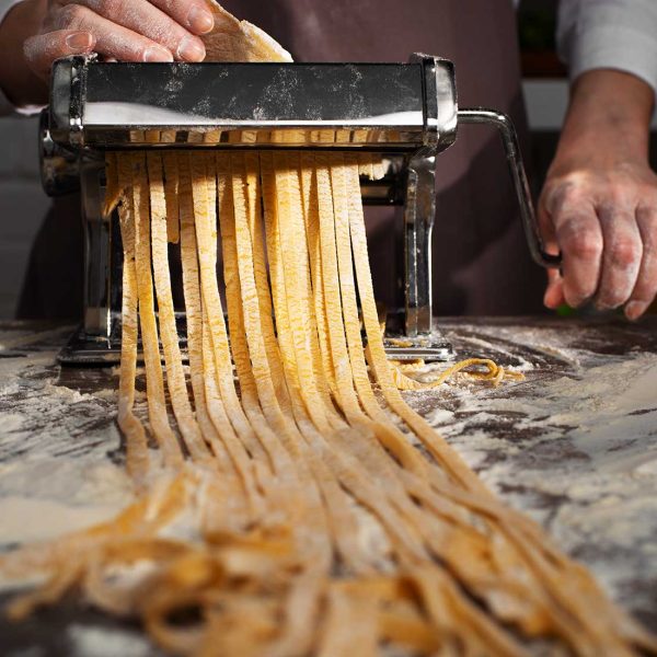 making-fresh-pasta-with-a-pasta-machine-2026-03-25-07-24-58-utc_1
